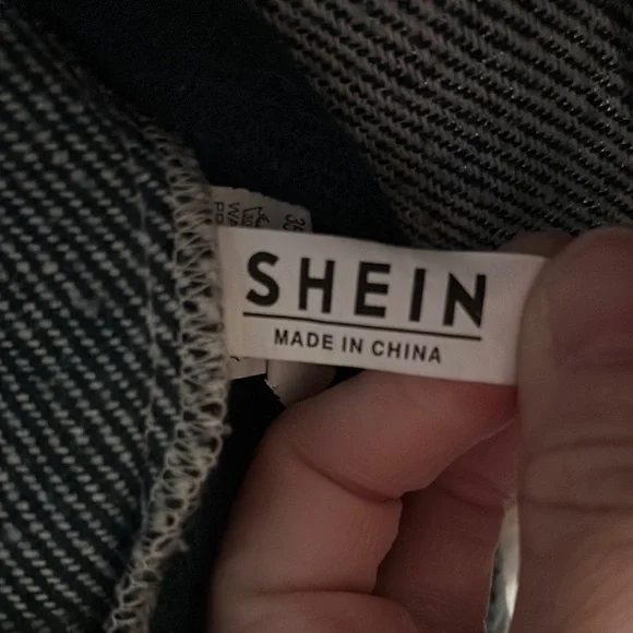 SHEIN Green and White Shirt Jacket - Picture 2 of 4